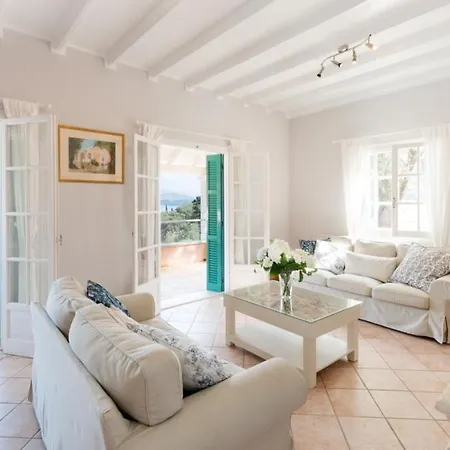 Vila Rahi Agios Stefanos Kassiopi